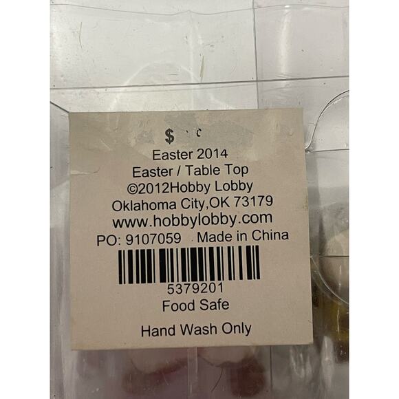 Hobby Lobby 2014 Easter Bunnies Table Top Salt/ Pepper Shakers‎ - Picture 3 of 10